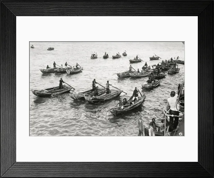 Framed Print : Rowing boats, sampans at Weihaiwei, Weihai, China Framed Print : Rowing boats, sampans at Weihaiwei, Weihai, China