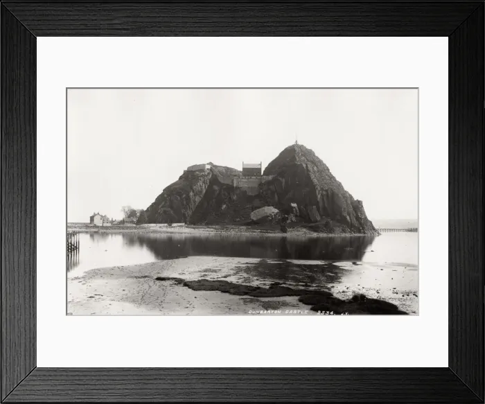 Framed Print : Dunbarton Castle, the sea and beach, Scotland Framed Print : Dunbarton Castle, the sea and beach, Scotland