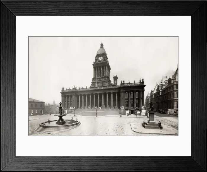 Framed Print : City Hall, Leeds, England Framed Print : City Hall, Leeds, England