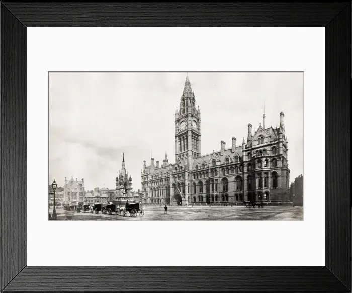 Framed Print : Town hall, Manchester, hackney carriages and horses Framed Print : Town hall, Manchester, hackney carriages and horses