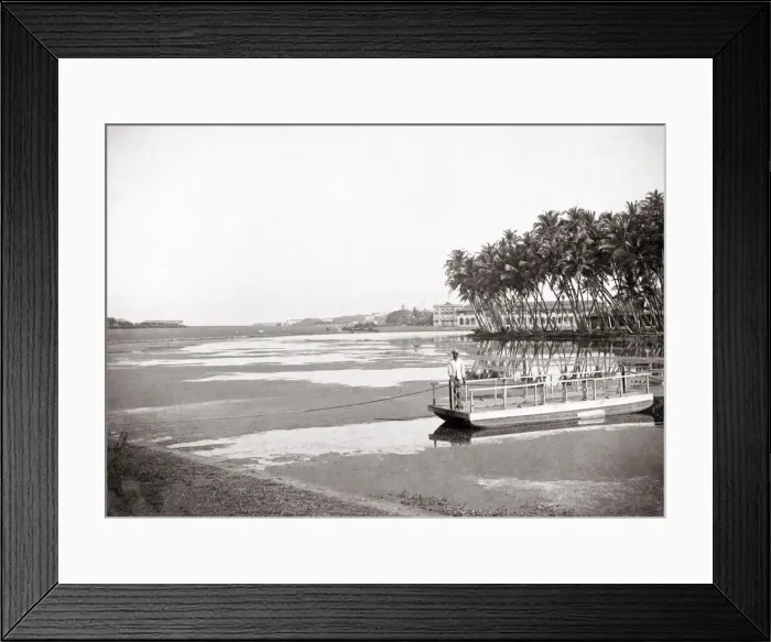 Framed Print : Ferry boat near Galle Face Hotel, Ceylon (Sri Lanka) Framed Print : Ferry boat near Galle Face Hotel, Ceylon (Sri Lanka)