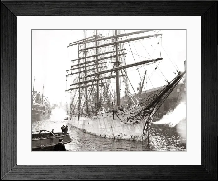 Framed Print : Sailing ship Glasgow docks, cargo Australian wheat, 1931 Framed Print : Sailing ship Glasgow docks, cargo Australian wheat, 1931