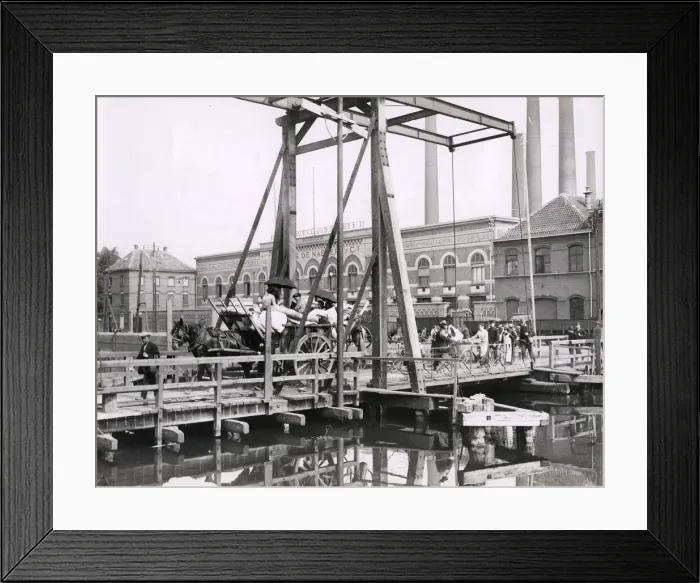 Framed Print : WWI: fleeing refugees Willebroek, Antwerp, Belgium Framed Print : WWI: fleeing refugees Willebroek, Antwerp, Belgium
