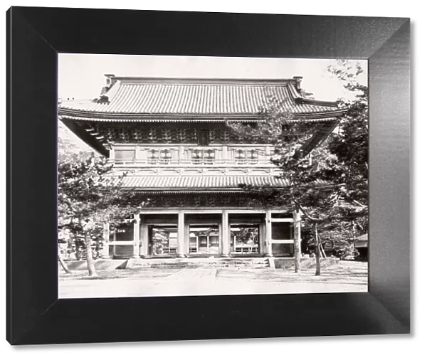c. 1871 Japan - Tenshozan Renge-in Komyo-ji Buddhist temple Kamakura - from The Far