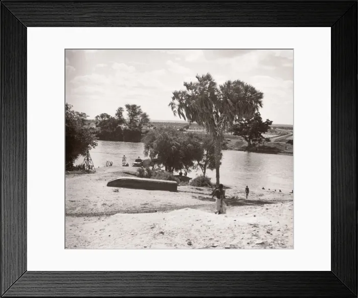 Framed Print : 1940s East Africa - ferry Juba river, Bardera, Somalia Framed Print : 1940s East Africa - ferry Juba river, Bardera, Somalia