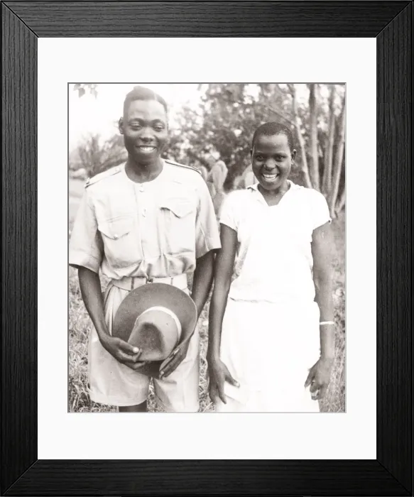 Framed Print : 1940s East Africa - Uganda - Askari soldier and girlfriend Framed Print : 1940s East Africa - Uganda - Askari soldier and girlfriend