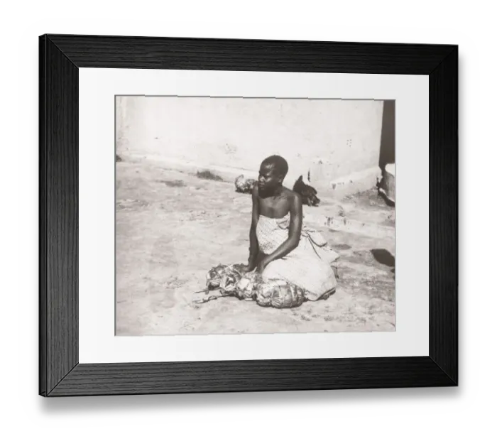 Framed Print : 1940s East Africa - Uganda - street market Mbarara Framed Print : 1940s East Africa - Uganda - street market Mbarara
