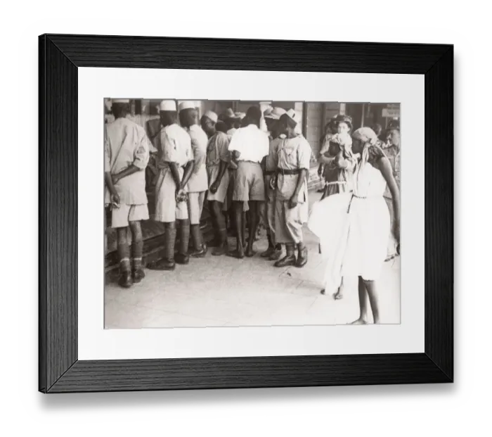 Framed Print : 1940s East Africa - Kenya - street scene in Nairobi Framed Print : 1940s East Africa - Kenya - street scene in Nairobi
