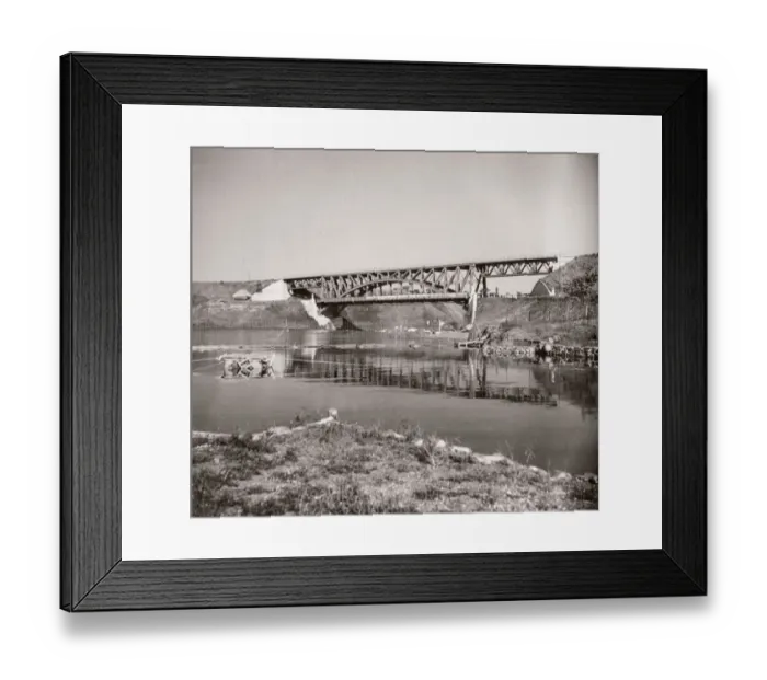 Framed Print : 1940s East Africa Uganda railway bridge Jinja Lake Victoria Framed Print : 1940s East Africa Uganda railway bridge Jinja Lake Victoria