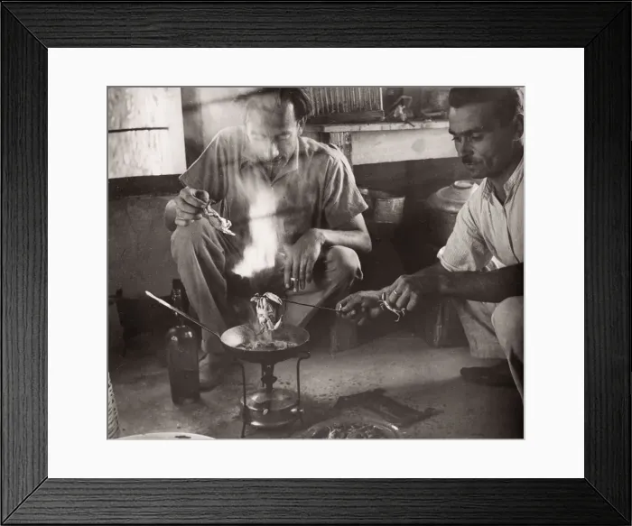 Framed Print : 1943 Syria - British soldier cooking sand crabs Framed Print : 1943 Syria - British soldier cooking sand crabs