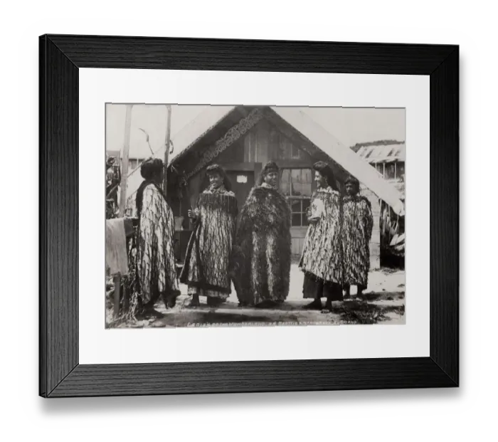 Framed Print : Maori Ladies of the Wonderland - Maori women Framed Print : Maori Ladies of the Wonderland - Maori women