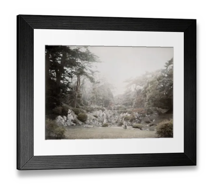Framed Print : Fukliage Garden, Tokyo Imperial Palace, Japan Framed Print : Fukliage Garden, Tokyo Imperial Palace, Japan