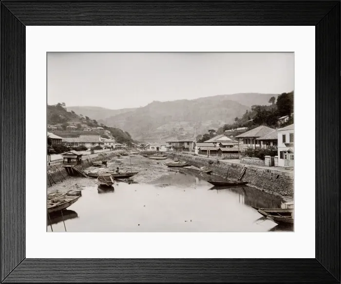 Framed Print : Ora Creek, baots and village - Japan Framed Print : Ora Creek, baots and village - Japan