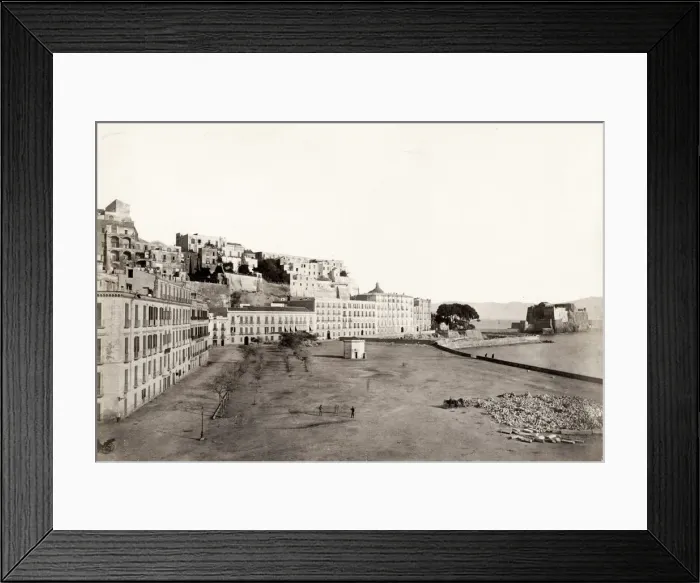 Framed Print : Strata del Chiatamone, Naples, Italy Framed Print : Strata del Chiatamone, Naples, Italy
