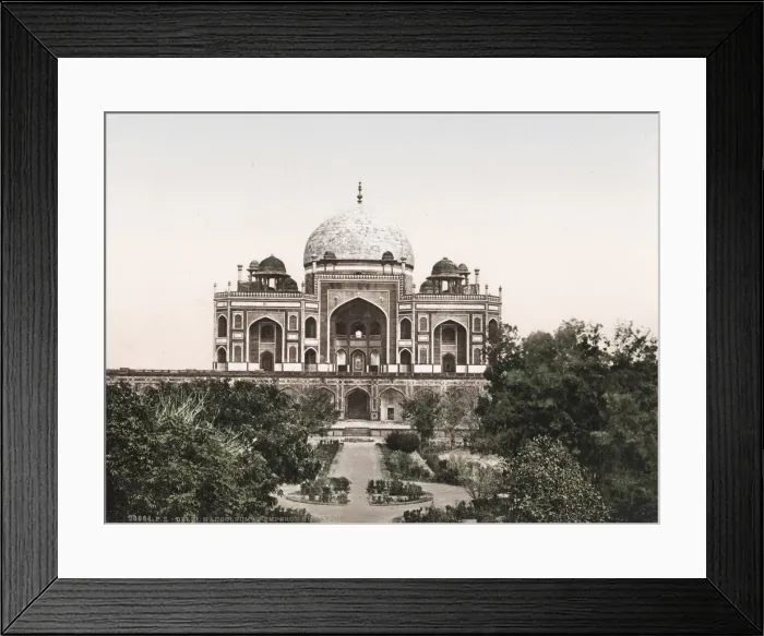 Framed Print : The tomb of the Mughal Emperor Humayun in Delhi, India Framed Print : The tomb of the Mughal Emperor Humayun in Delhi, India