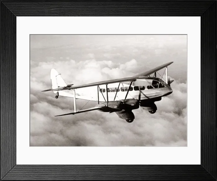 Framed Print : DeHavilland biplane airliner in flight, 1934 Framed Print : DeHavilland biplane airliner in flight, 1934