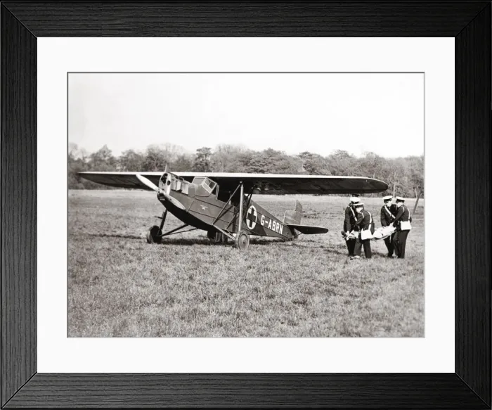 Framed Print : British Red Cross Society, Air ambulance, Lancashire, 1933 Framed Print : British Red Cross Society, Air ambulance, Lancashire, 1933