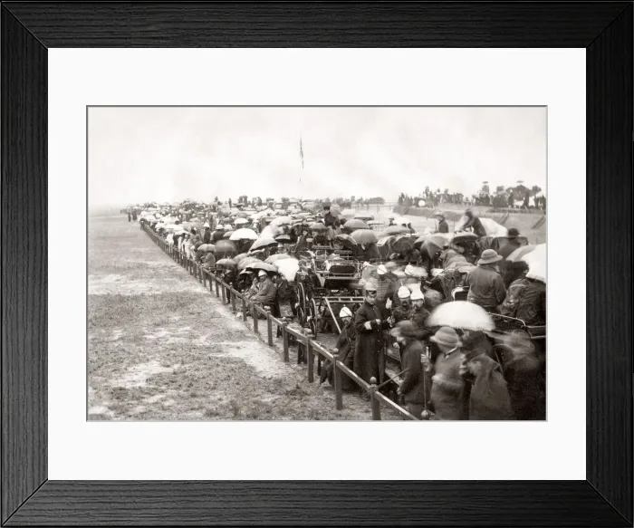 Framed Print : Spectators British Army march-past, India, 1880 s Framed Print : Spectators British Army march-past, India, 1880 s