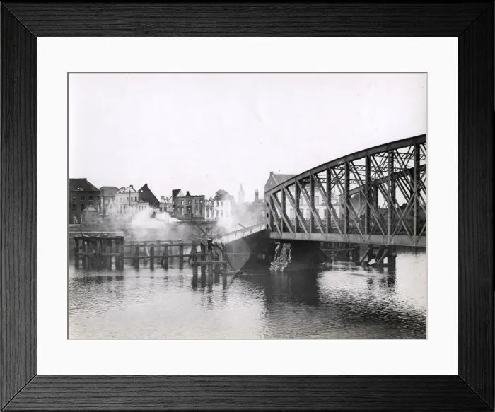 Framed Print : WWI: Railway bridge blown up Dendermonde, Termonde Framed Print : WWI: Railway bridge blown up Dendermonde, Termonde
