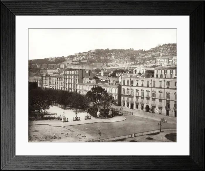 Framed Print : Riviera di Chiaja, street scene, Naples, Napoli, Italy Framed Print : Riviera di Chiaja, street scene, Naples, Napoli, Italy
