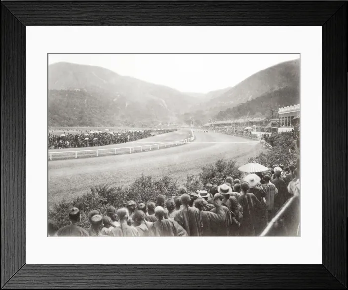 Framed Print : Horse race meeting at Happy Valley racecourse, Hong Kong Framed Print : Horse race meeting at Happy Valley racecourse, Hong Kong