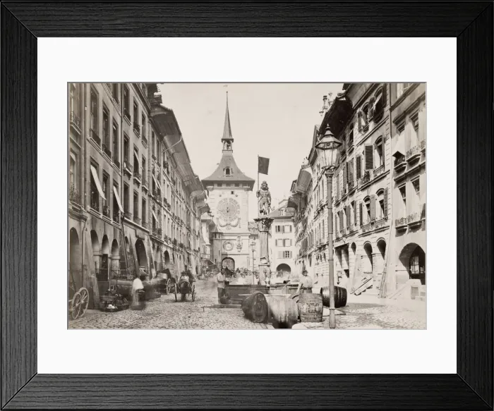 Framed Print : The Zytglogge medieval tower in Bern, Switzerland Framed Print : The Zytglogge medieval tower in Bern, Switzerland