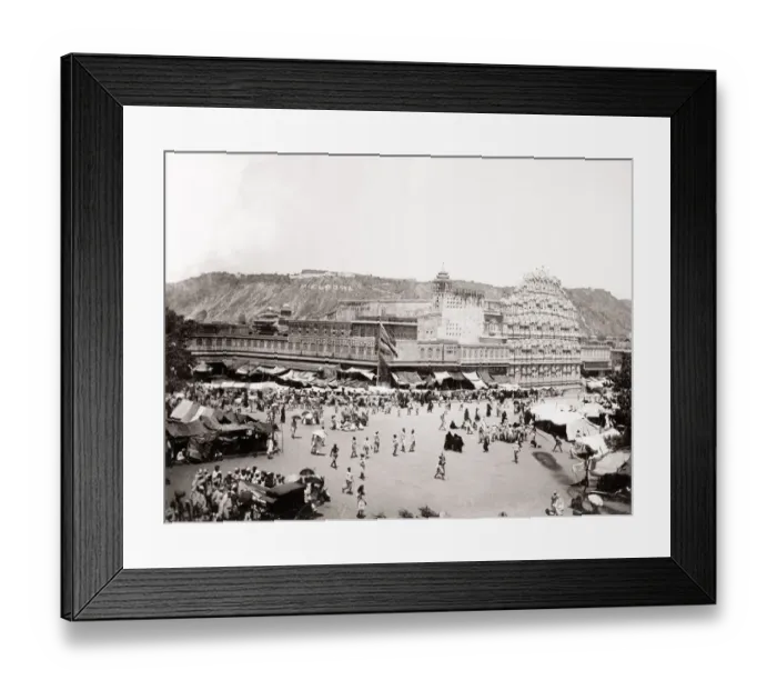 Framed Print : Street scene in Jeypore, Jaipur, India Framed Print : Street scene in Jeypore, Jaipur, India