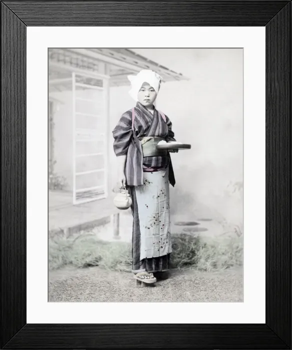 Framed Print : c. 1890s Jaapan - tea house serving girl waitress Framed Print : c. 1890s Jaapan - tea house serving girl waitress