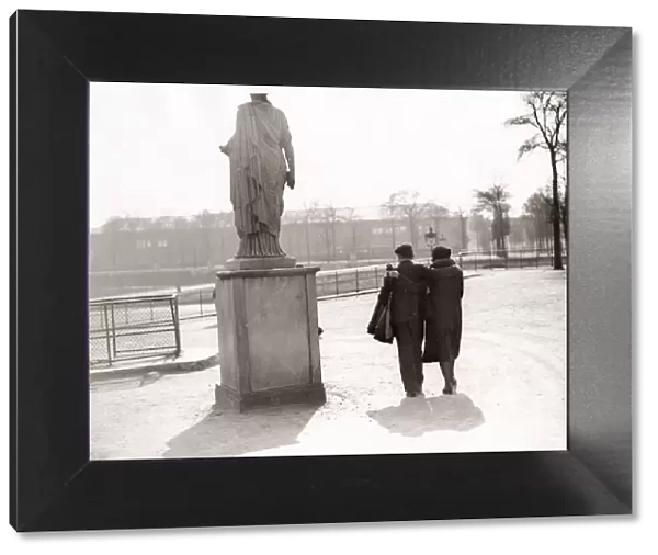 Couple in the spring sunshine, Paris, 1930 s