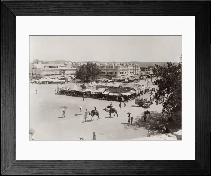 Framed Print : Street scene, Jeypore, Jaipur, India Framed Print : Street scene, Jeypore, Jaipur, India