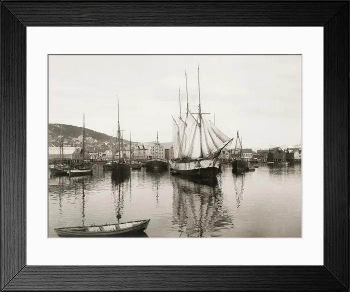 Framed Print : Harbour at Tromso, Norway Framed Print : Harbour at Tromso, Norway