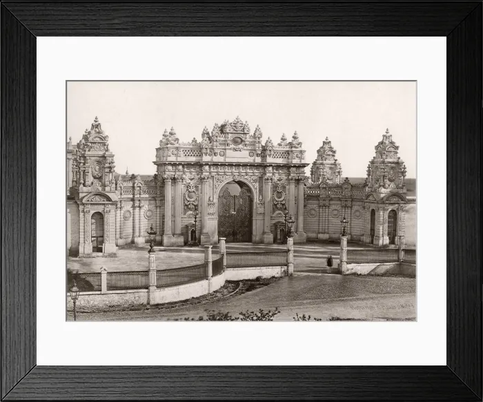 Framed Print : Sultans Gate, Dolmabahce Palace, Istanbul, Turkey Framed Print : Sultans Gate, Dolmabahce Palace, Istanbul, Turkey