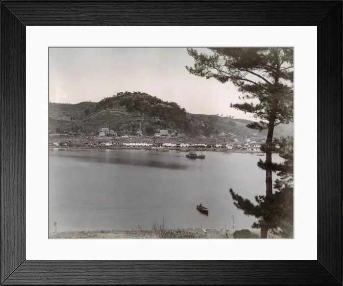 Framed Print : Bingo, Onomichi, Hirohsima area, Japan, c. 1880 s Framed Print : Bingo, Onomichi, Hirohsima area, Japan, c. 1880 s