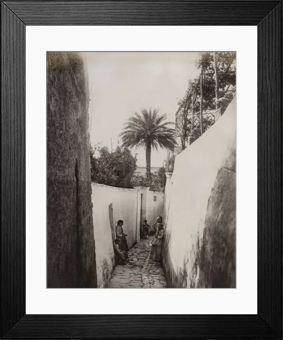 Framed Print : Alleyway, island of Capri, Italy Framed Print : Alleyway, island of Capri, Italy