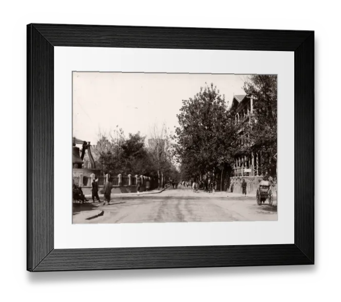 Framed Print : Street scene, Tientsin, Tianjin, China Framed Print : Street scene, Tientsin, Tianjin, China