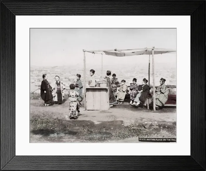 Framed Print : Food stall, resting place, viewpoint, children, Japan Framed Print : Food stall, resting place, viewpoint, children, Japan