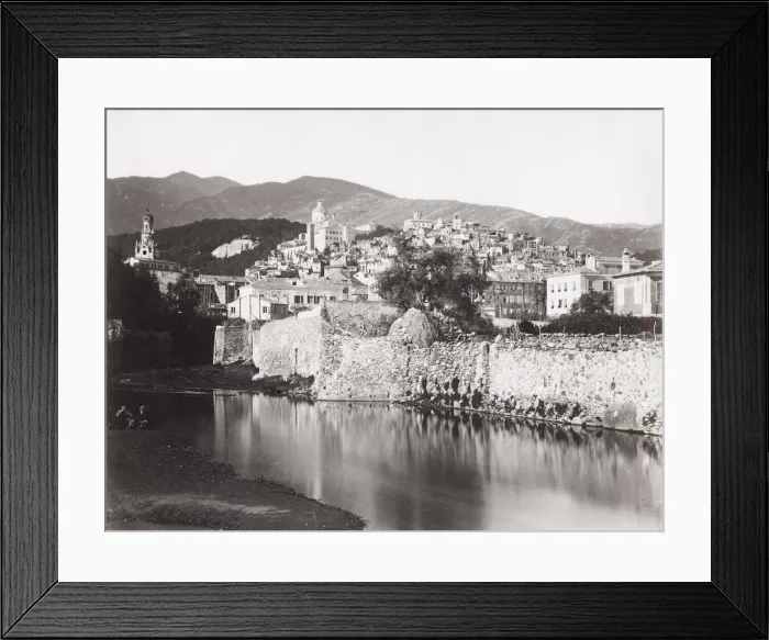 Framed Print : Riviera di Ponente, San Remo, Italy France border Framed Print : Riviera di Ponente, San Remo, Italy France border