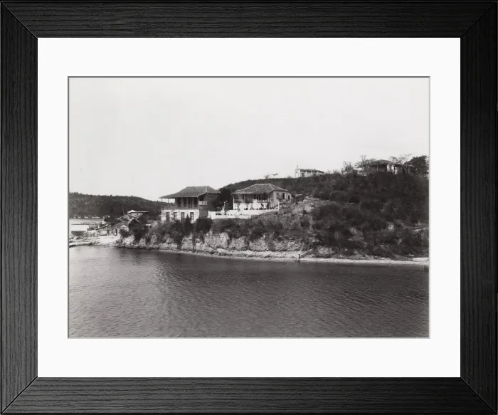 Framed Print : Cuba: houses on Smith Kay, Santiago harbour Framed Print : Cuba: houses on Smith Kay, Santiago harbour