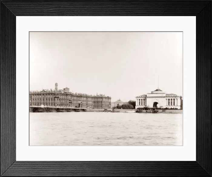 Framed Print : Russia - St Petersburg - Winter Palace Framed Print : Russia - St Petersburg - Winter Palace