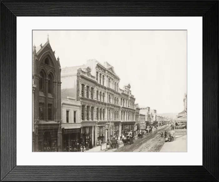 Framed Print : City centre view, likely Melbourne, Australia Framed Print : City centre view, likely Melbourne, Australia