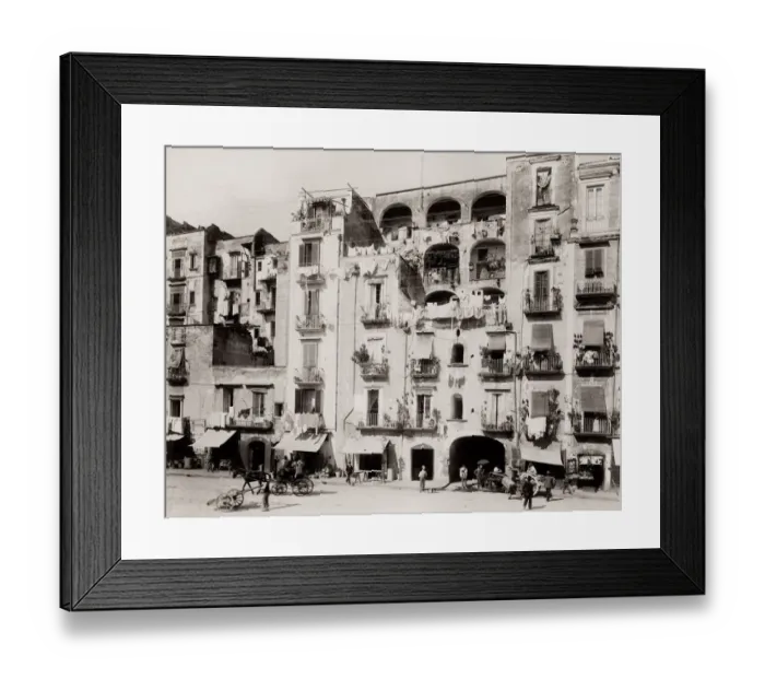 Framed Print : washing hanging out Via della Marina, Naples, Napoli Framed Print : washing hanging out Via della Marina, Naples, Napoli