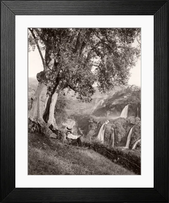 Framed Print : Tivoli waterfalls, near Rome, Italy Framed Print : Tivoli waterfalls, near Rome, Italy