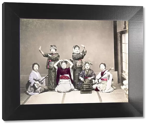 c. 1880s Japan - musicians and dancers