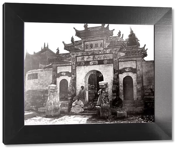 c. 1880s China - exterior view temple Hankow, Wuhan