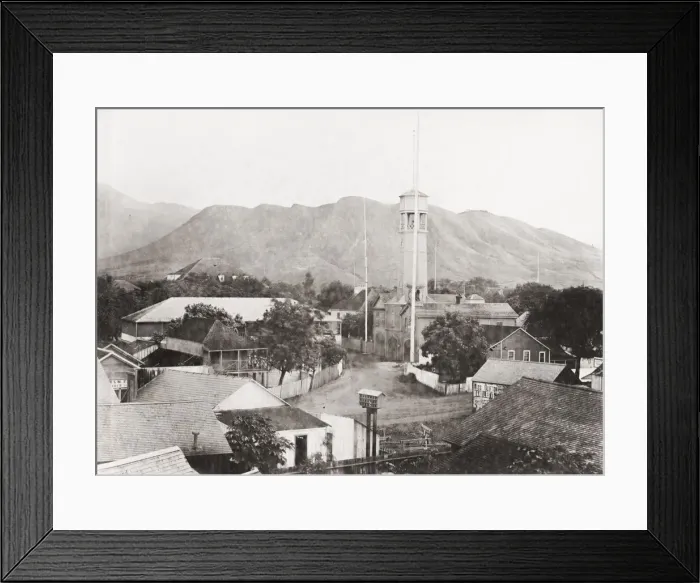 Framed Print : Central Honolulu, the fire station, Hawaii Framed Print : Central Honolulu, the fire station, Hawaii