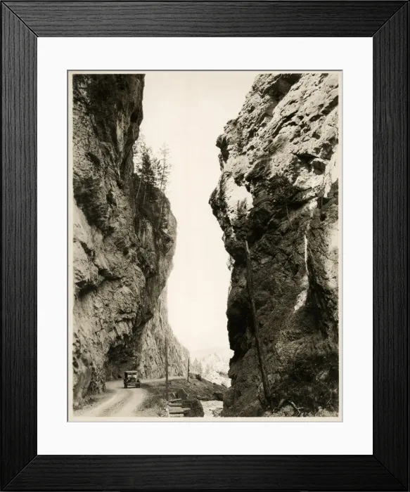 Framed Print : Sinclair Canyon Kootenay National Park, BC Canada Framed Print : Sinclair Canyon Kootenay National Park, BC Canada