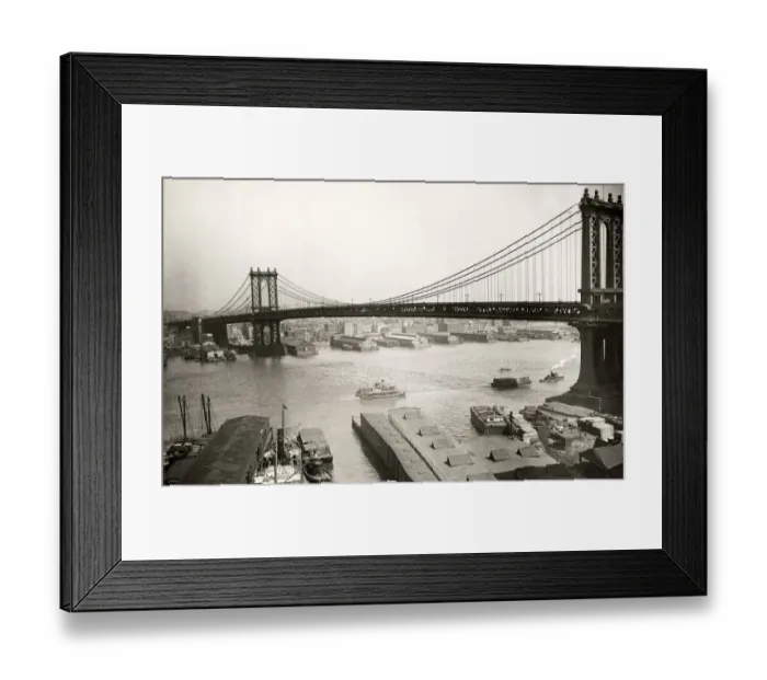 Framed Print : Early 20th century vintage press photograph Framed Print : Early 20th century vintage press photograph