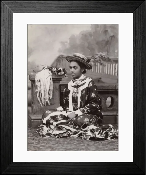 Framed Print : Pacific Islands, Oceania: portrait of a young woman Framed Print : Pacific Islands, Oceania: portrait of a young woman