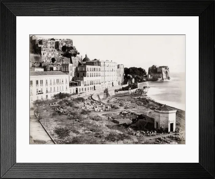 Framed Print : Chiatamone Naples and Castell dell Ovo, Italy Framed Print : Chiatamone Naples and Castell dell Ovo, Italy