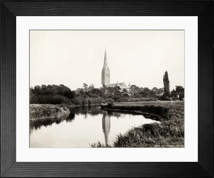 Framed Print : England religion, church: Salisbury Cathedral Framed Print : England religion, church: Salisbury Cathedral